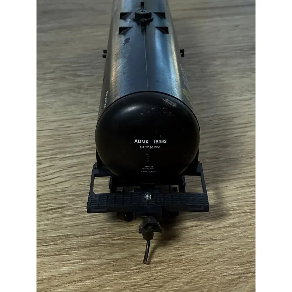 Roundhouse HO Scale ADM Corn Sweeteners Tank Car ADMX 15392 Vintage Model Train